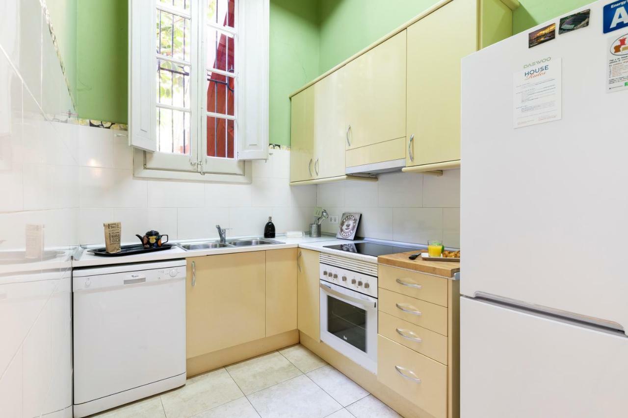 Ab Gracia Apartment บาร์เซโลนา ภายนอก รูปภาพ
