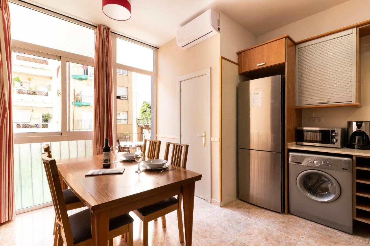Ab Gracia Apartment บาร์เซโลนา ภายนอก รูปภาพ